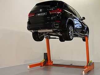 輕型移動式舉升機(jī)